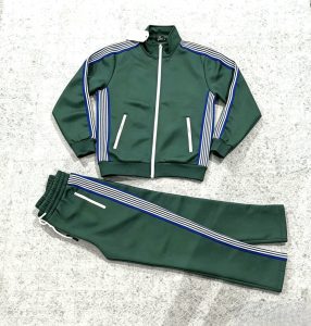 Liberia men’s clothing: request product and size-label photos